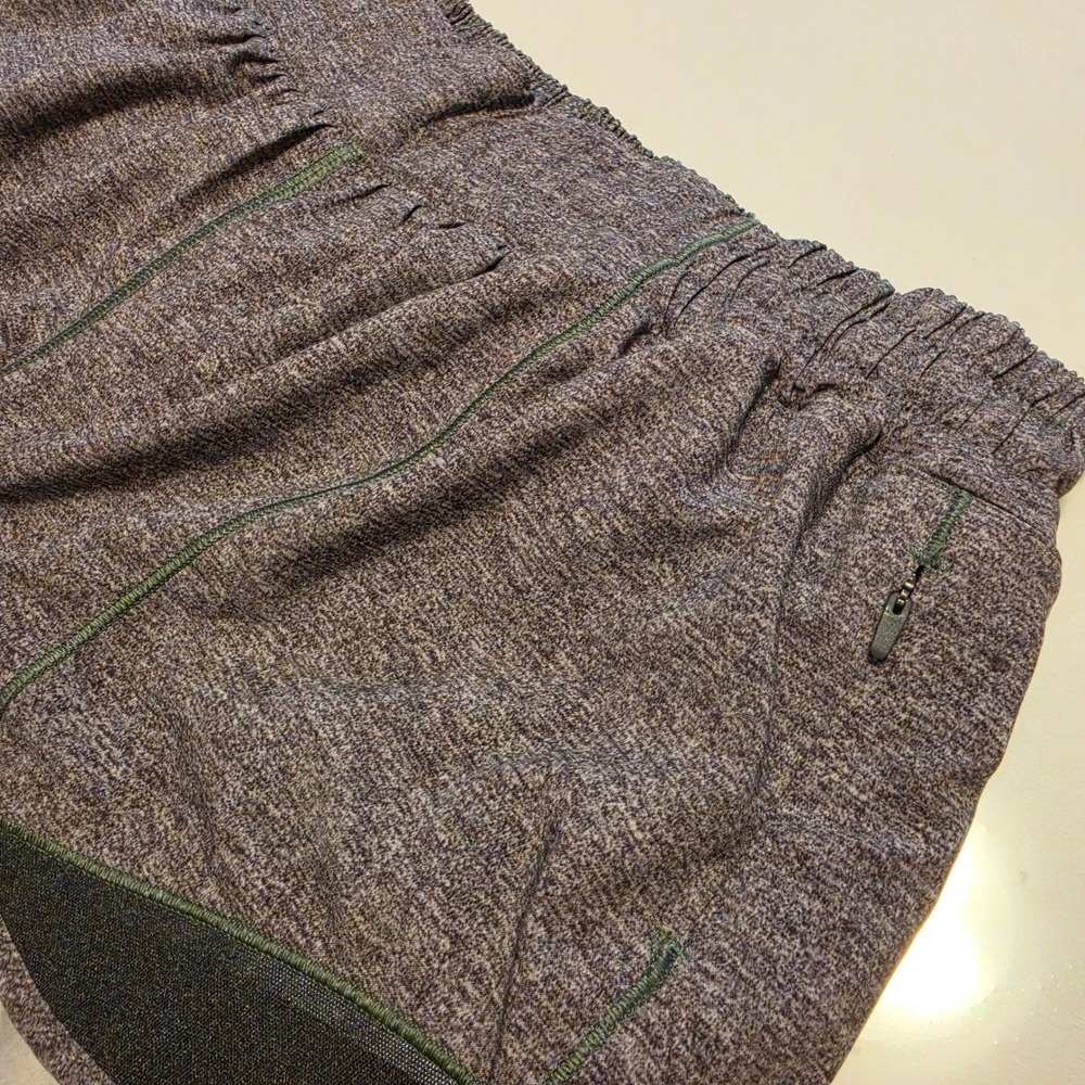 Lululemon Find Your Pace Heathered Space Dye Grey Purple Running Shorts Size 14 - Picture 4 of 8
